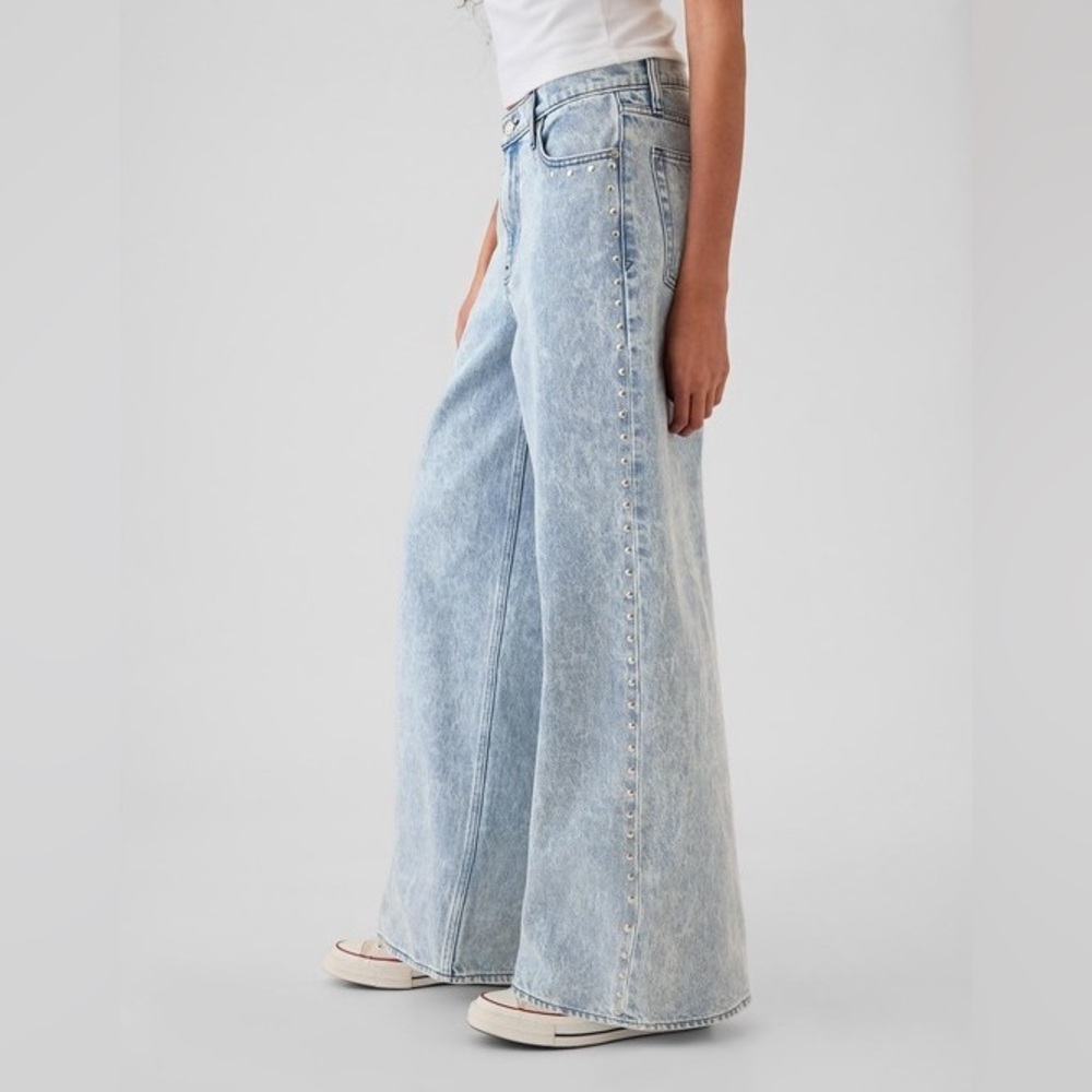 GAP Studded Mid-Rise Baggy Jeans